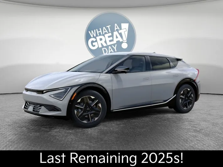 2025 Kia EV6 - view 3