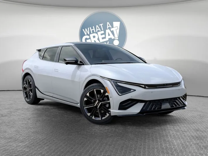 2026 Kia EV6 - view 8