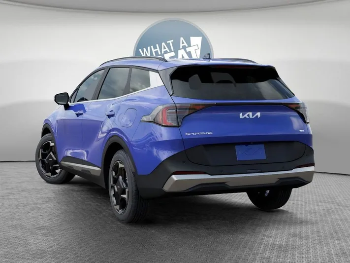 2026 Kia Sportage - view 4