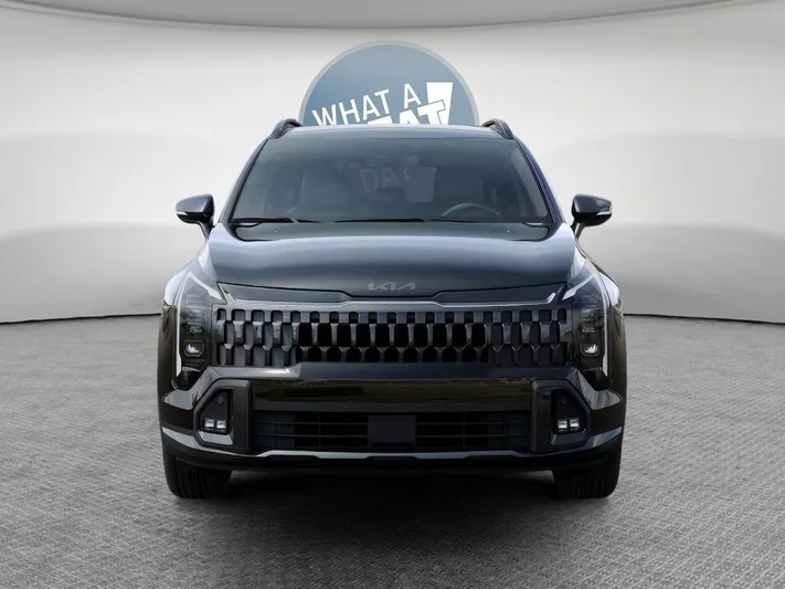 2026 Kia Sportage - view 2