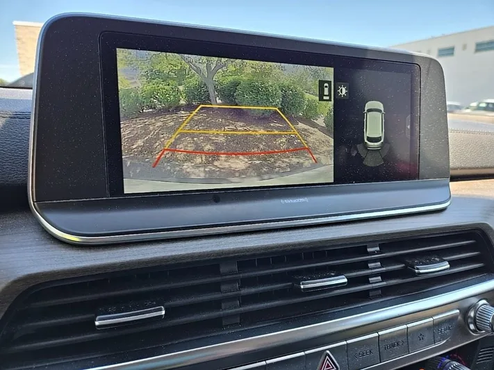 2021 Kia Telluride - view 18