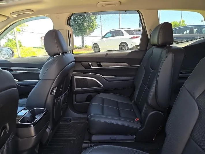 2021 Kia Telluride - view 35