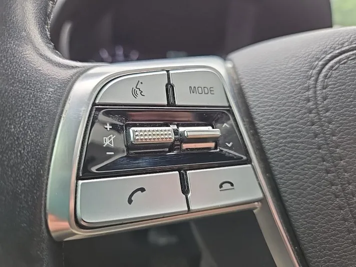 2022 Kia Telluride - view 13