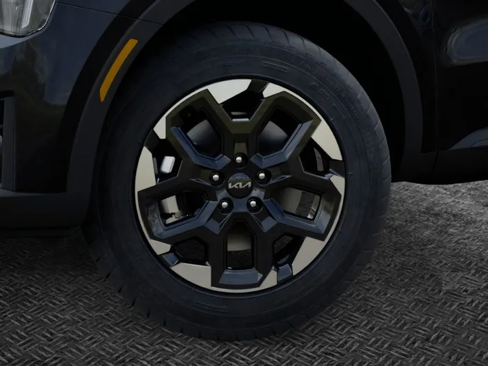 2026 Kia Sorento - view 8