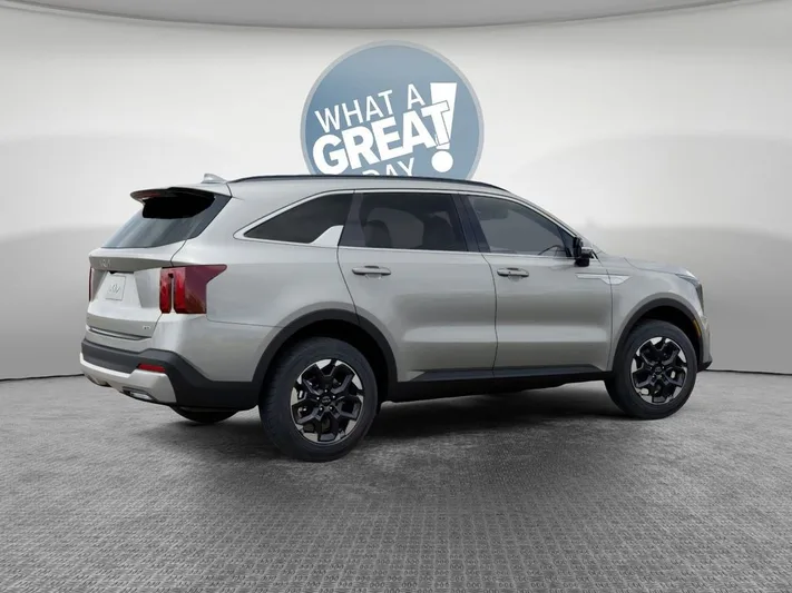 2026 Kia Sorento - view 6