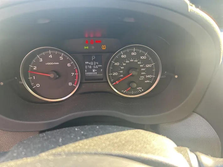 2016 Subaru Crosstrek - view 5