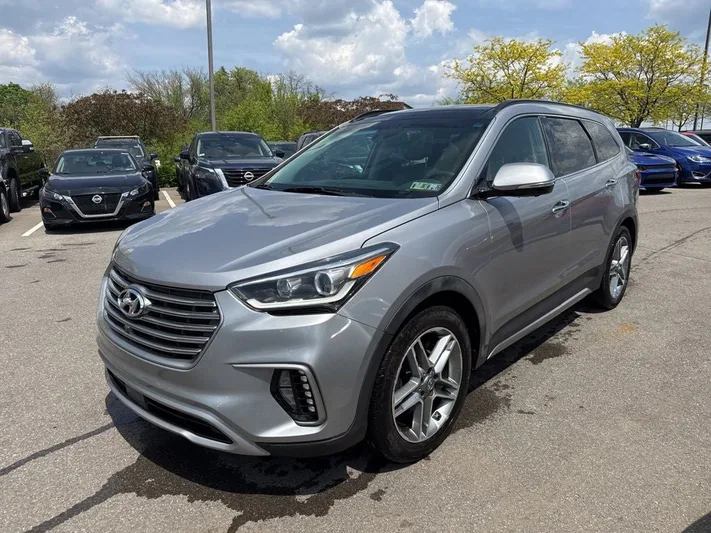2017 Hyundai Santa - view 34