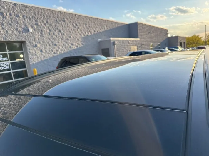 2017 Hyundai Santa - view 6