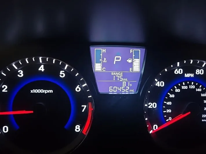 2016 Hyundai Accent - view 28