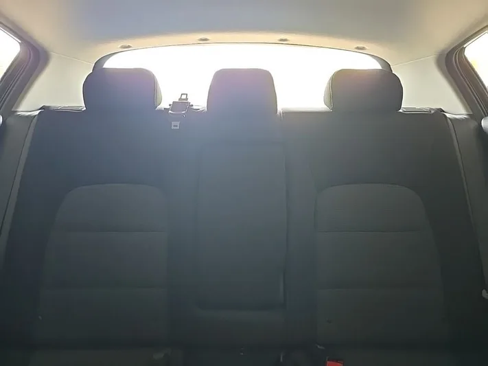 2017 Kia Forte5 - view 24