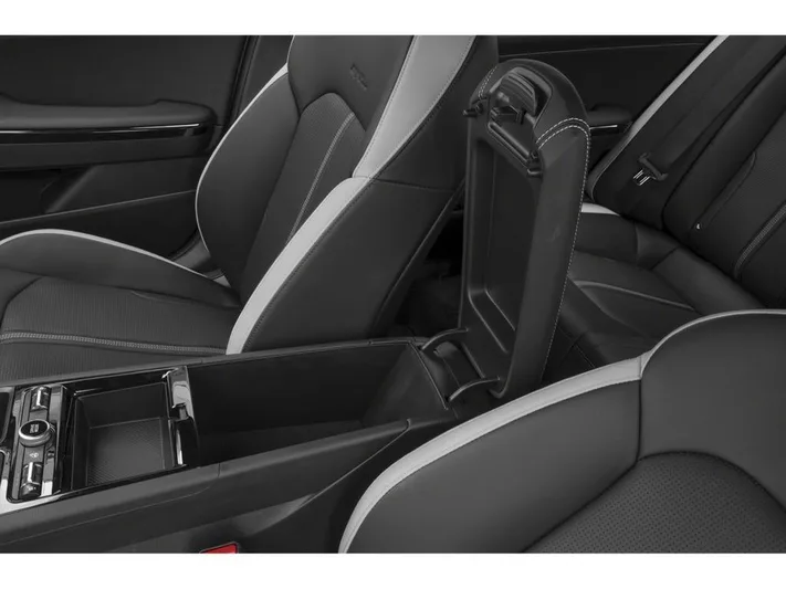 2026 Kia K5 - view 22
