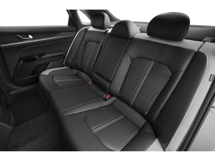 2026 Kia K5 - view 9