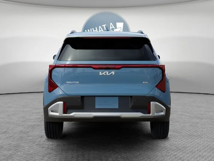 2027 Kia Seltos - view 5