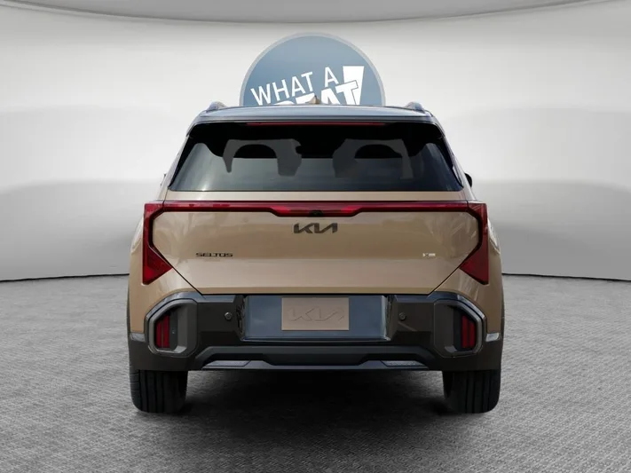 2027 Kia Seltos - view 13