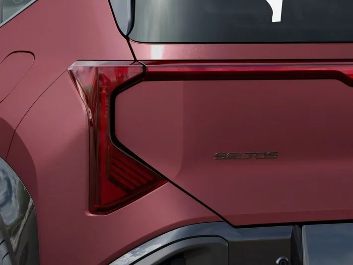 2027 Kia Seltos - view 11