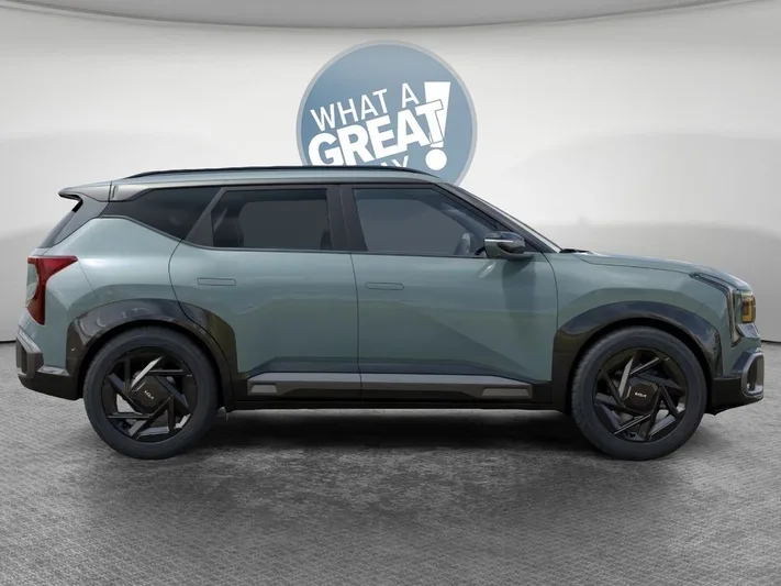 2027 Kia Seltos - view 7
