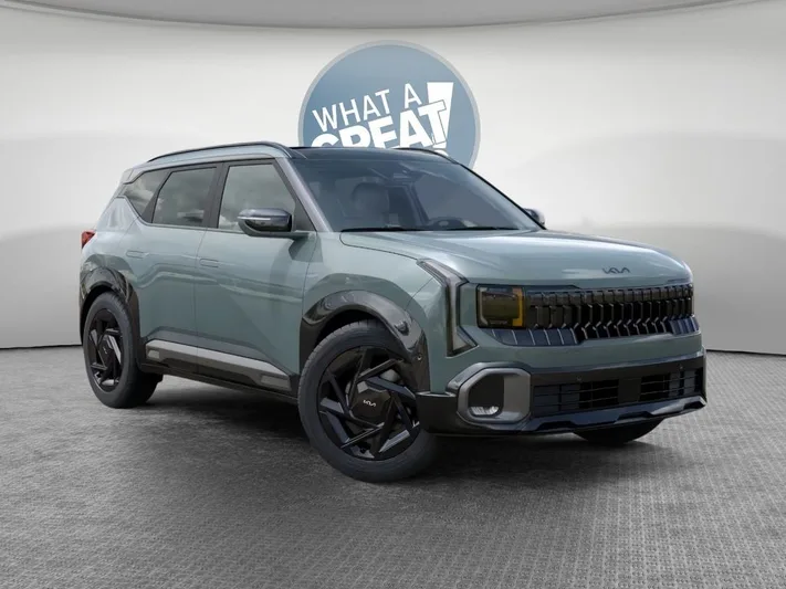 2027 Kia Seltos - view 8