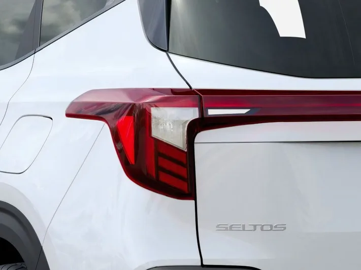2026 Kia Seltos - view 11