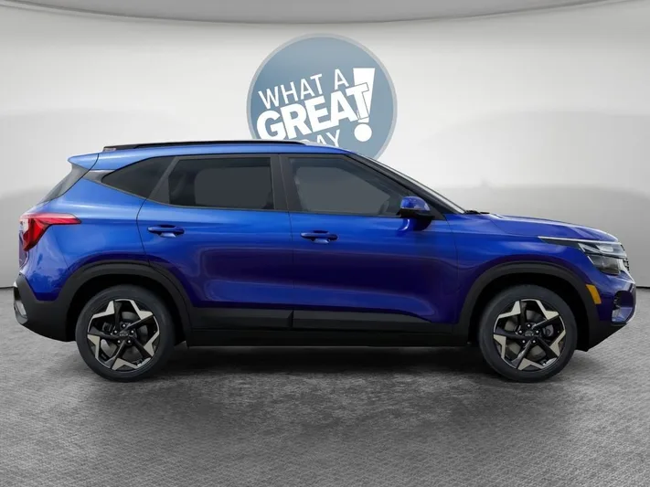 2026 Kia Seltos - view 7