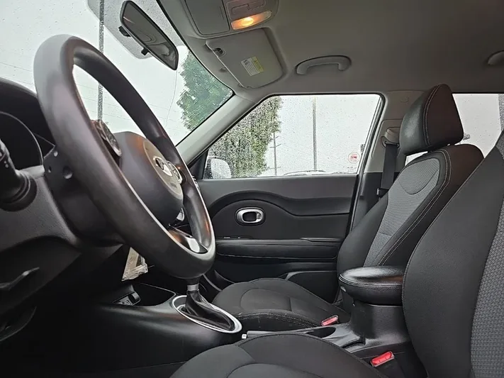 2018 Kia Soul - view 28