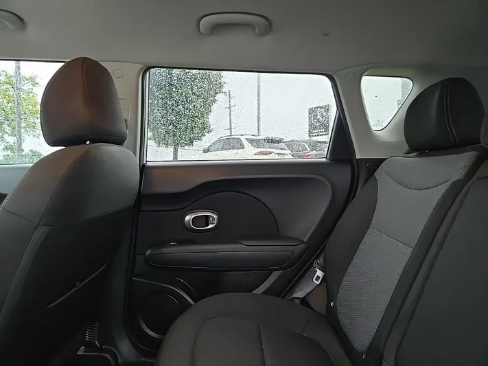 2018 Kia Soul - view 29
