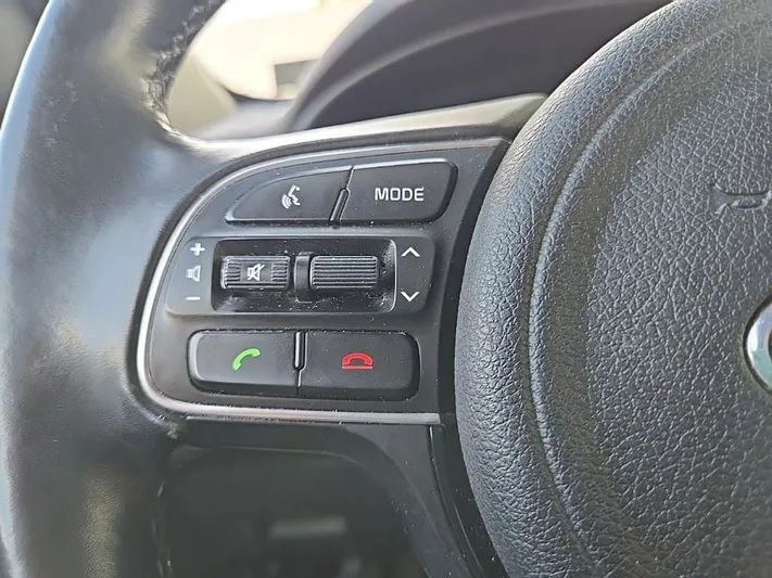 2019 Kia Sportage - view 15
