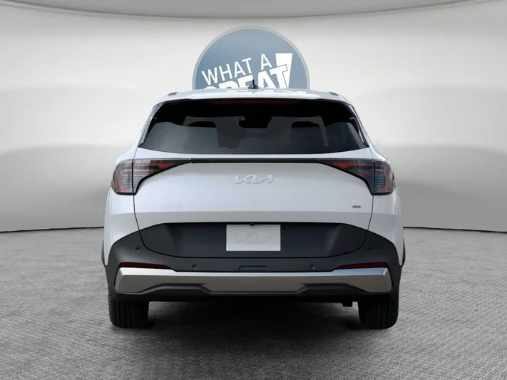 2026 Kia Sportage - view 13