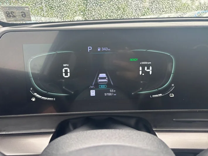 2023 Kia Sportage - view 16