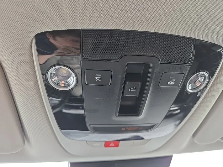 2023 Kia Sportage - view 14