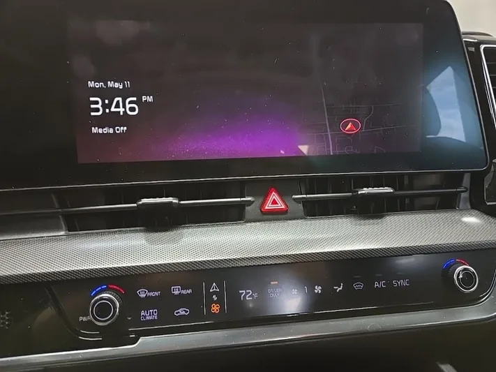 2023 Kia Sportage - view 19