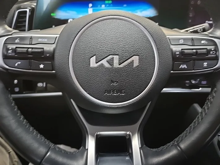 2023 Kia Sportage - view 24
