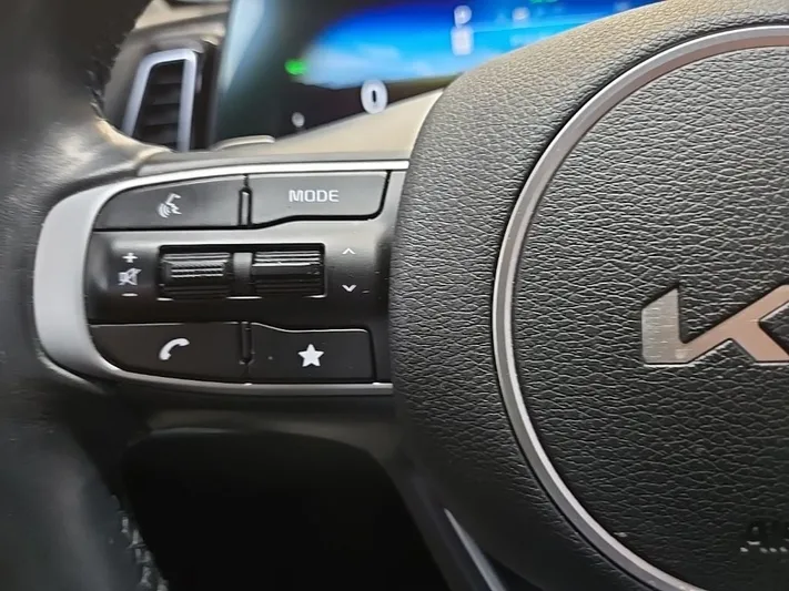 2023 Kia Sportage - view 26
