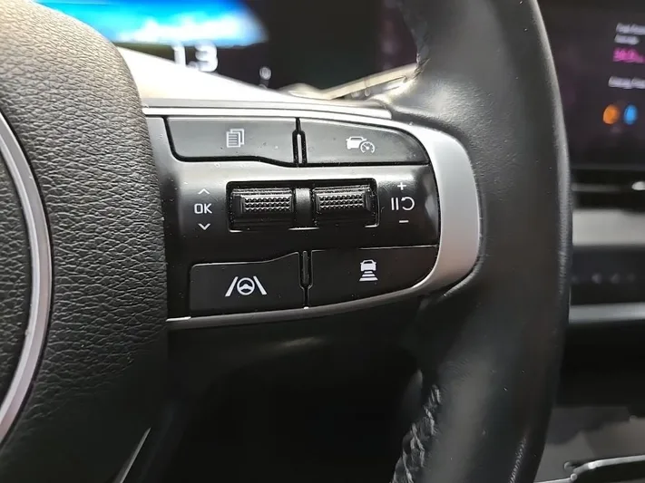 2023 Kia Sportage - view 27