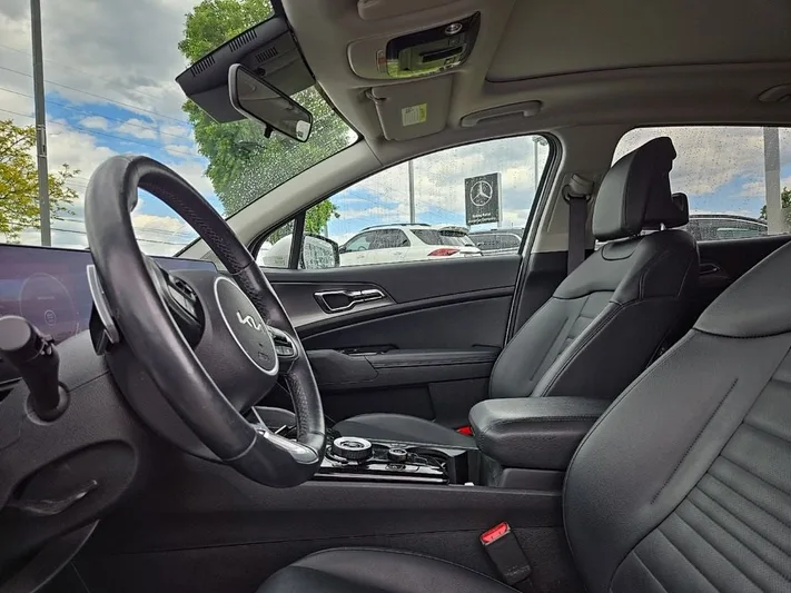 2023 Kia Sportage - view 33