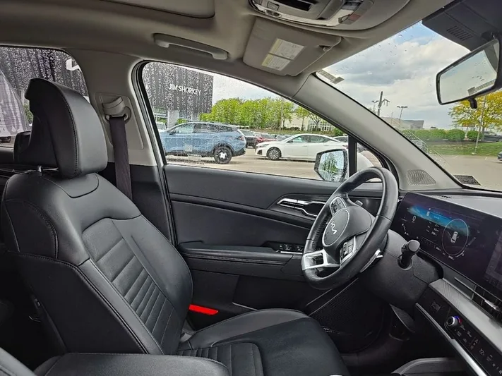 2023 Kia Sportage - view 36