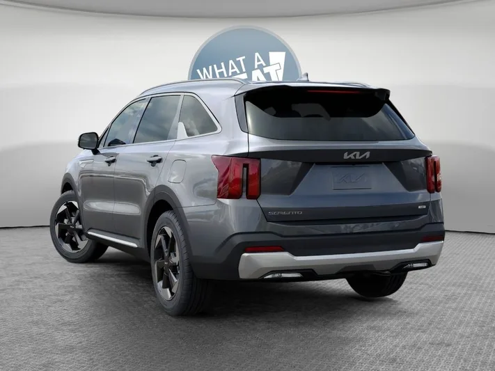 2026 Kia Sorento - view 4
