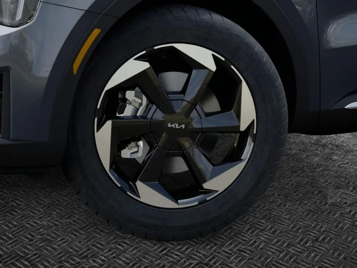 2026 Kia Sorento - view 9