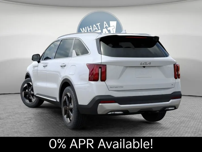 2026 Kia Sorento - view 4