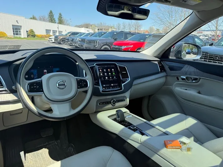 2025 Volvo XC90 - view 25
