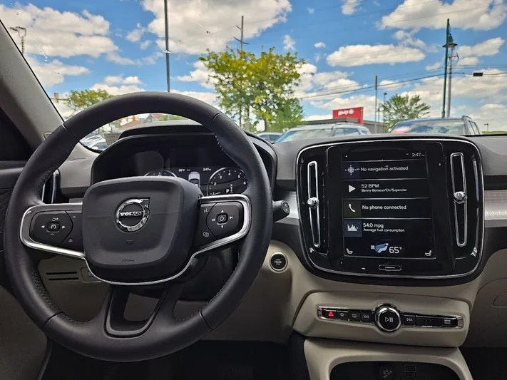 2020 Volvo XC40 - view 37