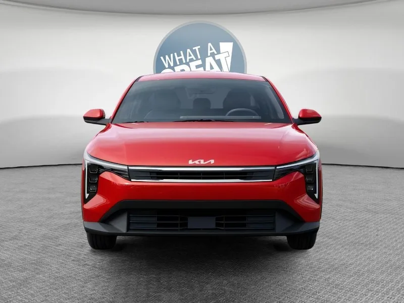 2026 Kia K4 LXS, photo 2