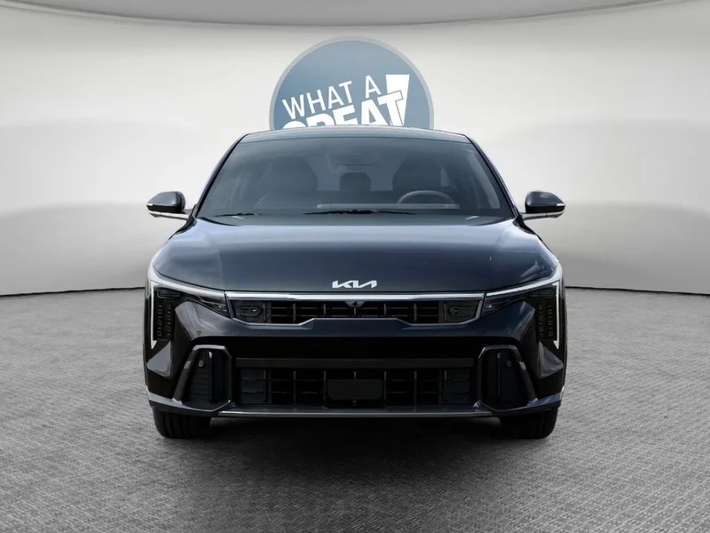 2026 Kia K4 GT-Line Turbo, photo 2