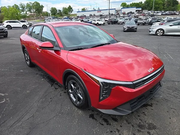 2025 Kia K4